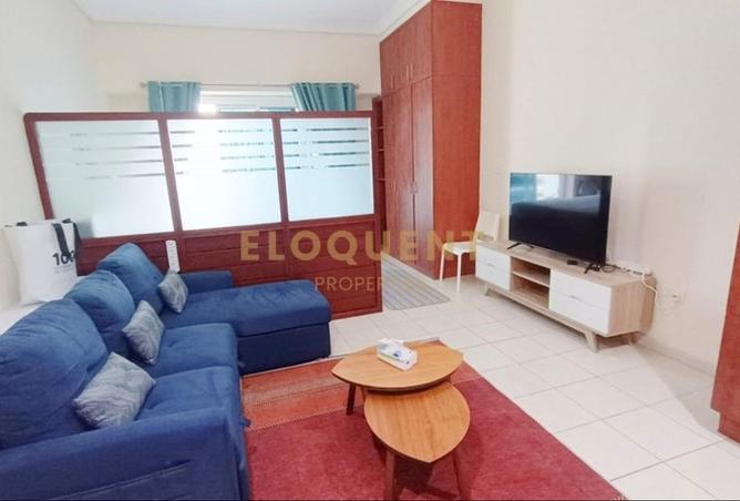 100858358 - Property Image 3