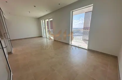 شقة - 3 غرف نوم - 4 حمامات للايجار في قرية الحد - جزيرة السعديات - أبوظبي