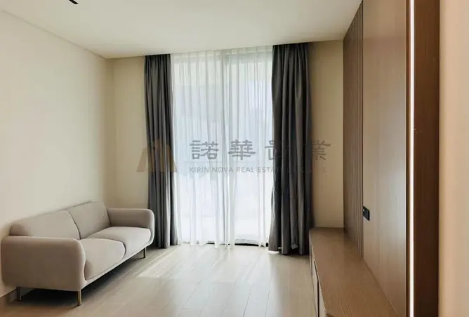 152370835 - Property Image 2