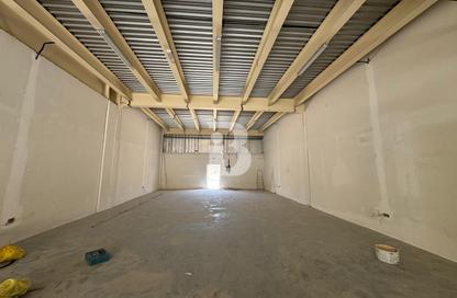 Warehouse - Studio for rent in Al Qusais Industrial Area 1 - Al Qusais Industrial Area - Al Qusais - Dubai Warehouse - Studio for rent in Al Qusais Industrial Area 1 - Al Qusais Industrial Area - Al Qusais - Dubai