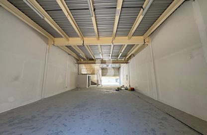 Warehouse - Studio for rent in Al Qusais Industrial Area 1 - Al Qusais Industrial Area - Al Qusais - Dubai Warehouse - Studio for rent in Al Qusais Industrial Area 1 - Al Qusais Industrial Area - Al Qusais - Dubai