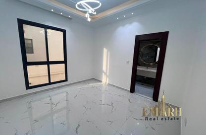 Villa - 5 Bedrooms - 7 Bathrooms for sale in Al Yasmeen 1 - Al Yasmeen - Ajman