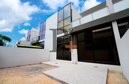 فيلا - 4 غرف نوم - 4 حمامات للبيع في سينسز - المنطقة 11 - مدينة الشيخ محمد بن راشد - دبي