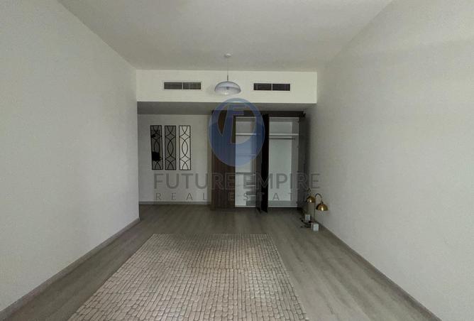91824357 - Property Image 3