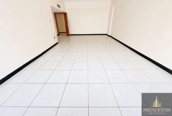137450010 - Property Image 3