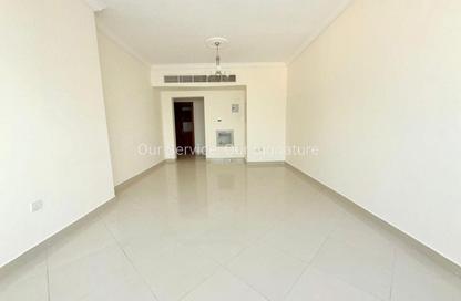 Apartment - 3 Bedrooms - 3 Bathrooms for rent in New Al Taawun Road - Al Taawun - Sharjah