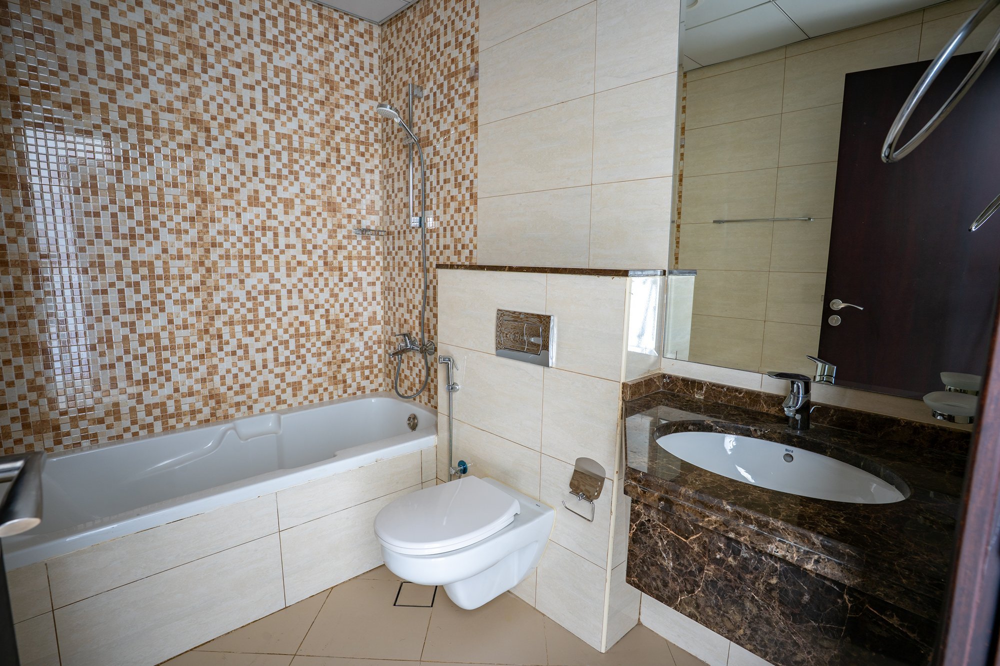 1BR Apartment | Luxury Living | Prime Location