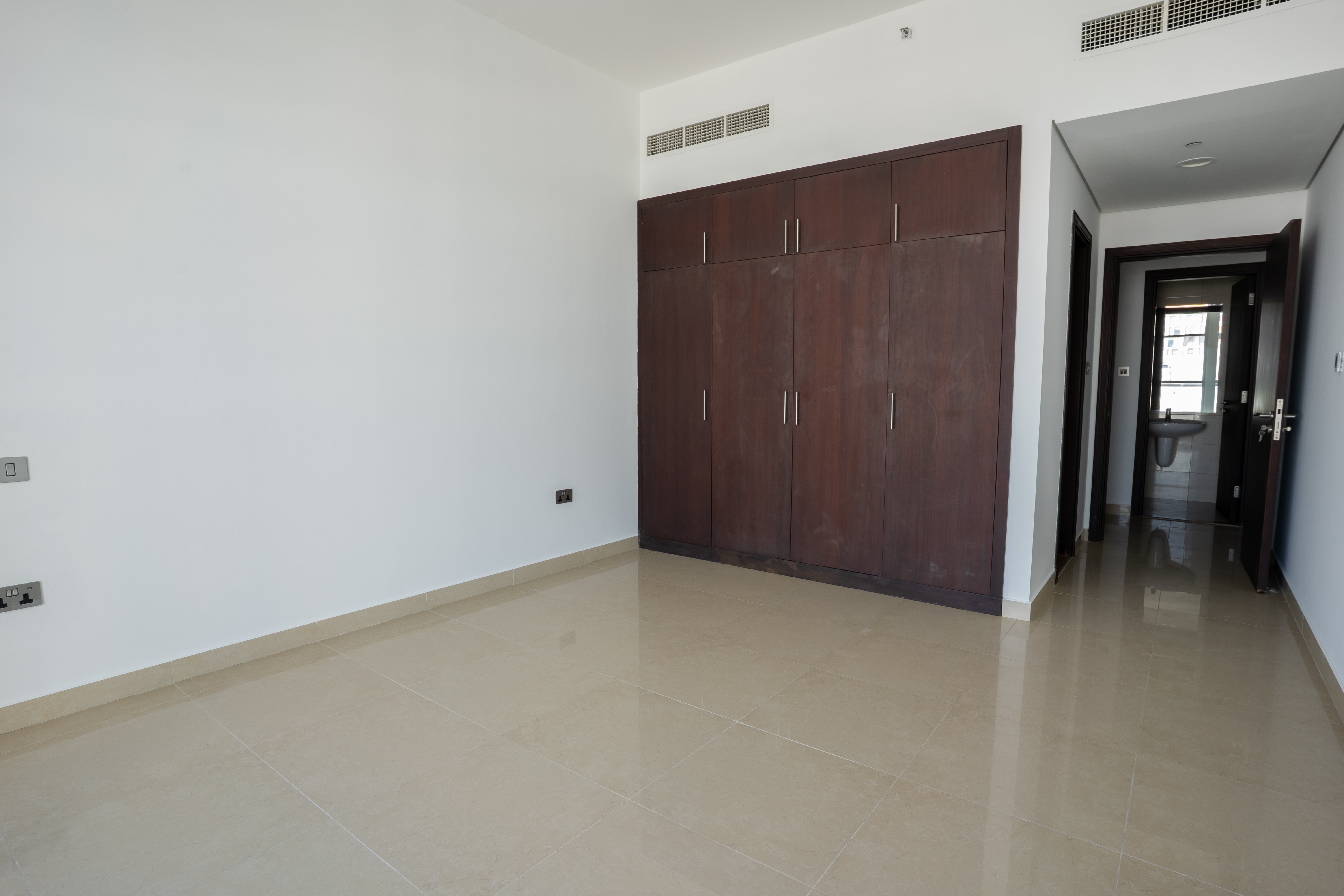 1BR Apartment | Luxury Living | Prime Location