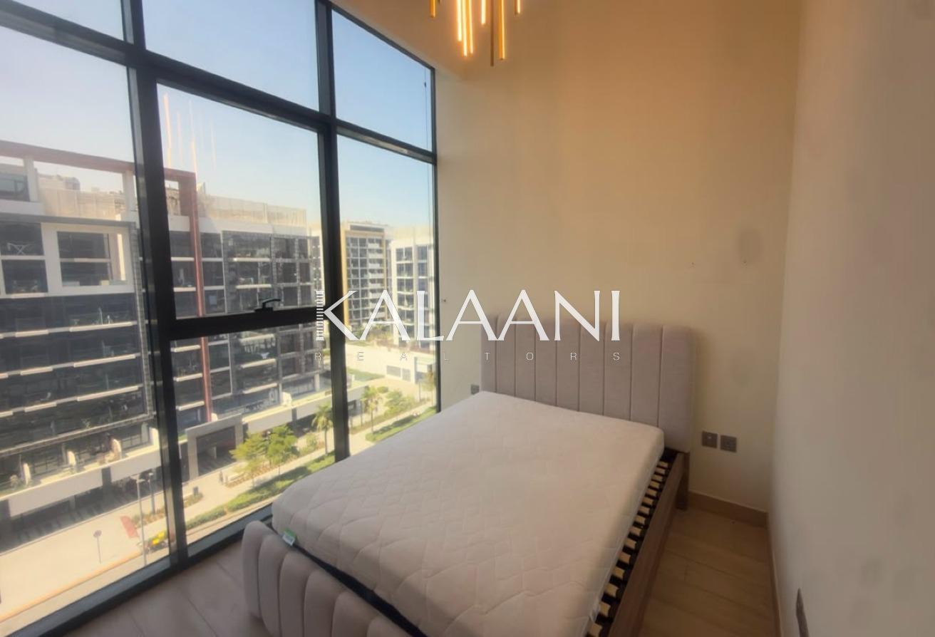 SPACIOUS | BEST PRICE | FURNISHED photo 3