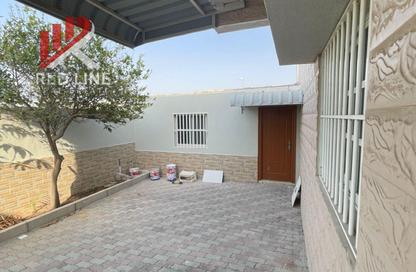 Villa - 3 Bedrooms - 4 Bathrooms for rent in Al Hazana - Al Riqqa - Sharjah