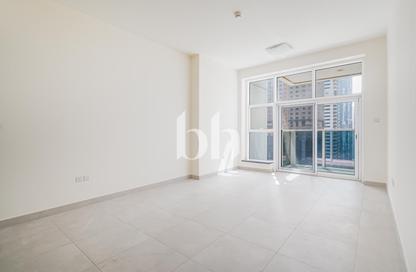 Apartment - 2 - 3 for rent in Marina Arcade Tower - Dubai Marina - Dubai