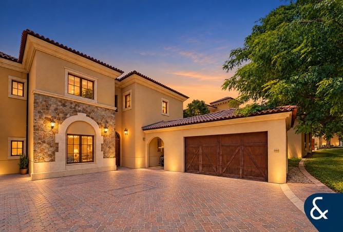 4-bed villa in Whispering Pines · Golf view — photo 2