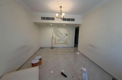 Apartment - 2 - 3 for rent in Al Majaz 2 - Al Majaz - Sharjah Apartment - 2 - 3 for rent in Al Majaz 2 - Al Majaz - Sharjah