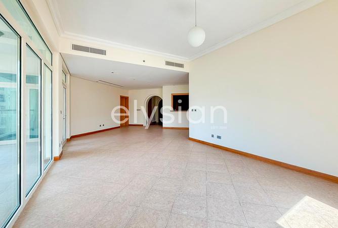 112287010 - Property Image 3