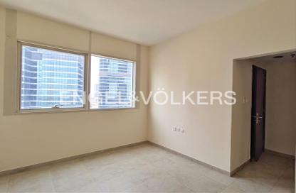 Apartment - 2 Bedrooms - 2 Bathrooms for rent in Lakeshore Tower 1 - JLT Cluster Y - Jumeirah Lake Towers - Dubai