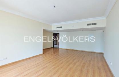 Apartment - 2 Bedrooms - 2 Bathrooms for rent in Lakeshore Tower 1 - JLT Cluster Y - Jumeirah Lake Towers - Dubai