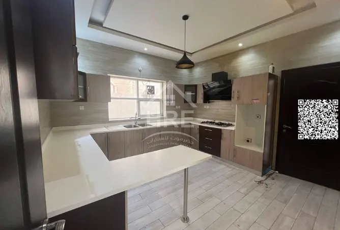 138328803 - Property Image 3