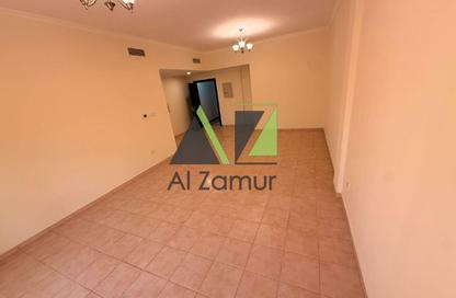 Apartment - 3 Bedrooms - 4 Bathrooms for rent in Phase 1 - Dubai Investment Park (DIP) - Dubai
