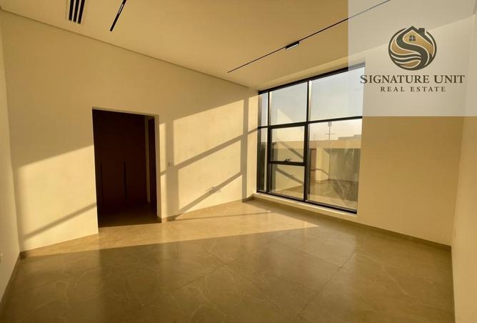 105989650 - Property Image 3