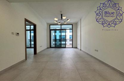 Apartment - 1 - 2 for rent in Al Nasr Central Building - Oud Metha - Bur Dubai - Dubai