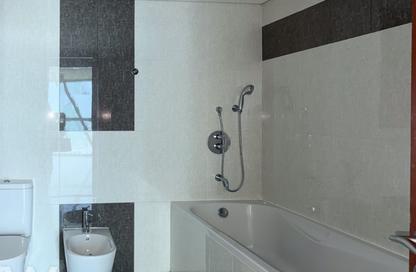 Apartment - 2 Bedrooms - 4 Bathrooms for rent in Park Towers - DIFC - Dubai