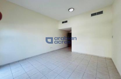 Apartment - 2 Bedrooms - 3 Bathrooms for sale in Building 157 - Mogul Cluster - Discovery Gardens - Dubai
