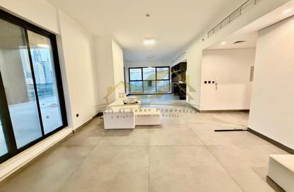 Penthouse - 3 Bedrooms - 4 Bathrooms for rent in Jumeirah Garden City - Al Satwa - Dubai