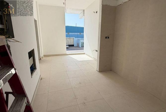 77369608 - Property Main Image