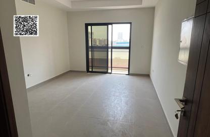 Whole Building - 7+ - 7+ for sale in Al Jurf Industrial 2 - Al Jurf Industrial - Ajman