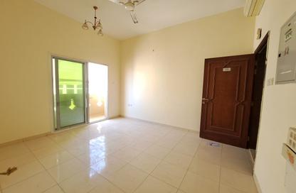 Apartment - 1 - 1 for rent in Fire Station Road - Muwaileh - Sharjah