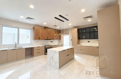 Villa - 4 - 7 for rent in Al Athbah - Wadi Al Amardi - Dubai Villa - 4 - 7 for rent in Al Athbah - Wadi Al Amardi - Dubai