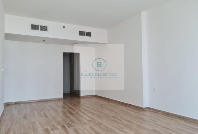 107728007 - Property Image 3