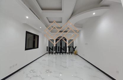 Villa - 5 Bedrooms - 6 Bathrooms for sale in Al Mowaihat 1 - Al Mowaihat - Ajman Villa - 5 Bedrooms - 6 Bathrooms for sale in Al Mowaihat 1 - Al Mowaihat - Ajman