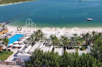 Apartment - 2 Bedrooms - 3 Bathrooms for sale in Bab Al Qasr Residence 25 - Yas Bay - Yas Island - Abu Dhabi