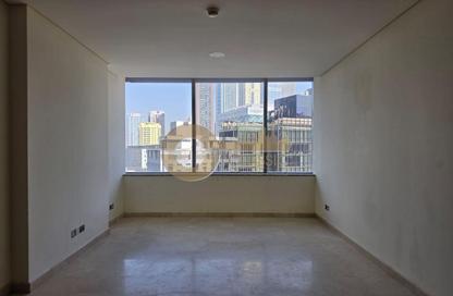 Apartment - 1 - 2 for sale in Sky Gardens - DIFC - Dubai