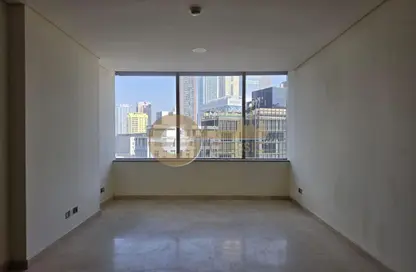 Apartment - 1 Bedroom - 2 Bathrooms for sale in Sky Gardens - DIFC - Dubai