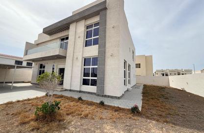 Villa - 5 Bedrooms - 7 Bathrooms for rent in Al Azra - Al Riqqa - Sharjah