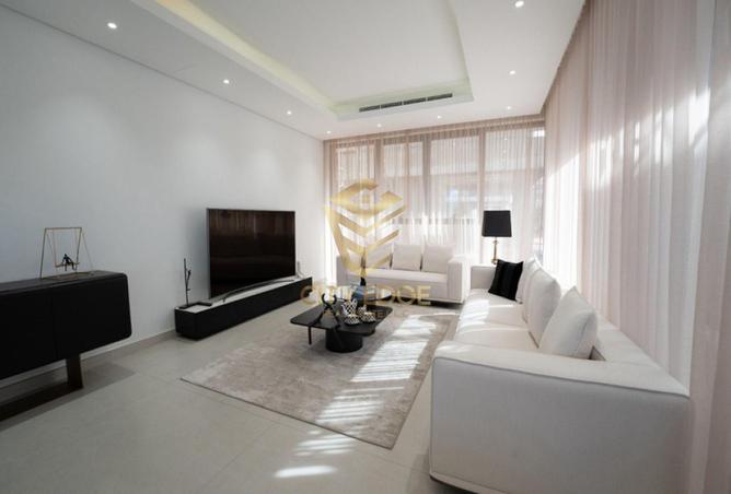 81110623 - Property Image 3