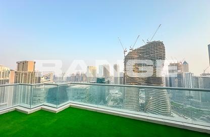 Penthouse - 4 Bedrooms - 5 Bathrooms for rent in Executive Tower H - Executive Towers - Business Bay - Dubai