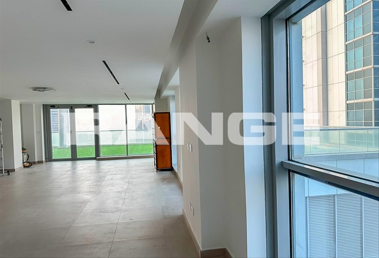 4BR Penthouse | Canal View | Upgraded photo 11