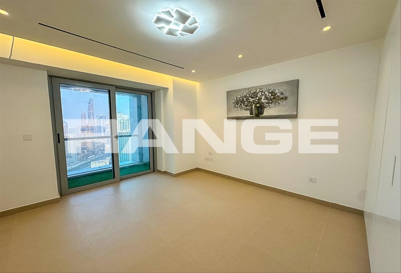 4BR Penthouse | Canal View | Upgraded photo 9