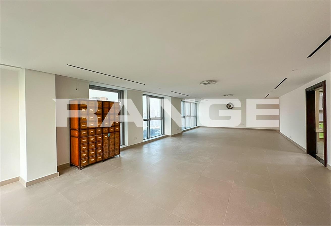 4BR Penthouse | Canal View | Upgraded photo 12