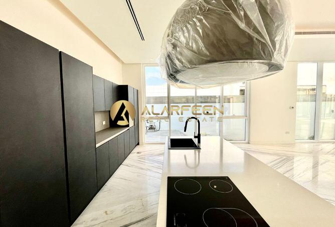 128351413 - Property Image 3