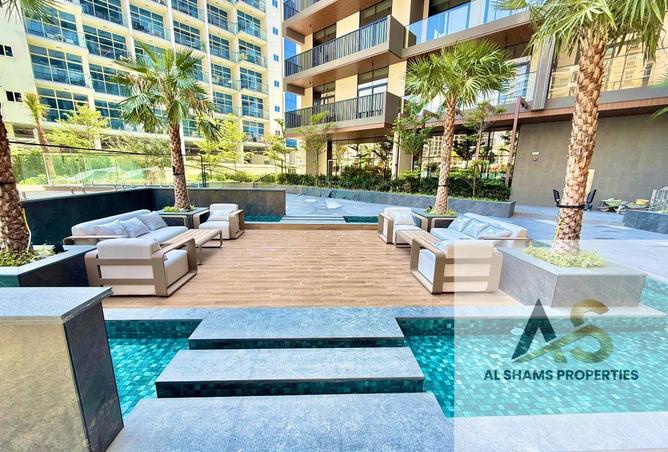 73848027 - Property Image 3