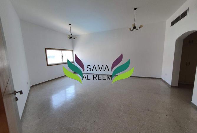 72719220 - Property Image 3