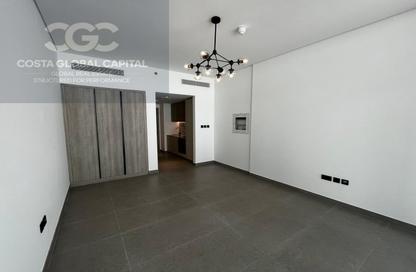 Apartment - Studio - 1 for rent in Oxford Terraces - District 11 - Jumeirah Village Circle - Dubai