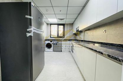 Apartment - 1 Bedroom - 2 Bathrooms for rent in Jumeirah Garden City - Al Satwa - Dubai