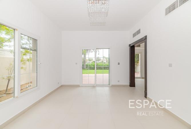 141447645 - Property Image 2