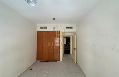 Apartment - 3 Bedrooms - 3 Bathrooms for rent in Al Nasr Sports Club - Oud Metha - Bur Dubai - Dubai