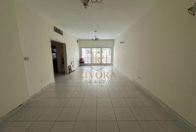 127011623 - Property Image 2